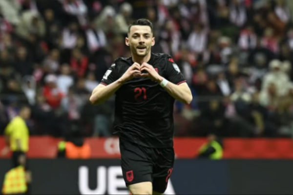 Kishte interesime nga klube të mëdha, ja ku do të përfundojë Arbër Hoxha