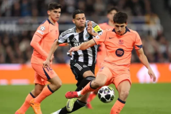 Barcelona – Newcastle, formacionet zyrtare