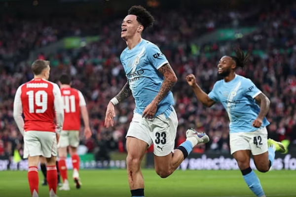 Manchester City fiton Kupën e Ligës, O’Reilly ndëshkon Arsenalin