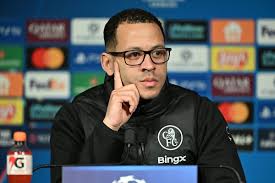 Trajneri i Chelsea-it Liam Rosenior beson në rikthim të rezultatit ndaj PSG-së