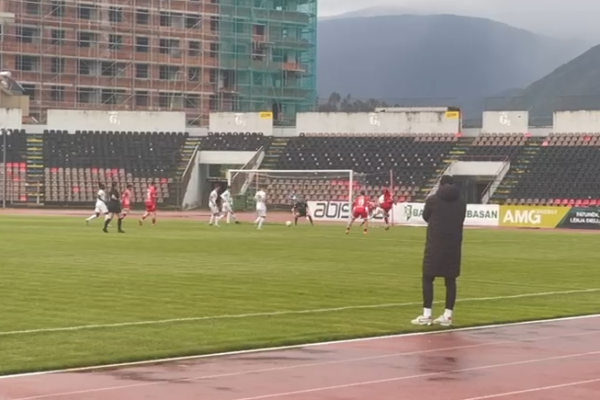 Miqësore, Elbasani dhe Skënderbeu ndahen në paqe