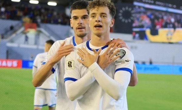 FISNIK ASLLANIIIIII! Kosova sërish barazon ndaj Sllovakisë