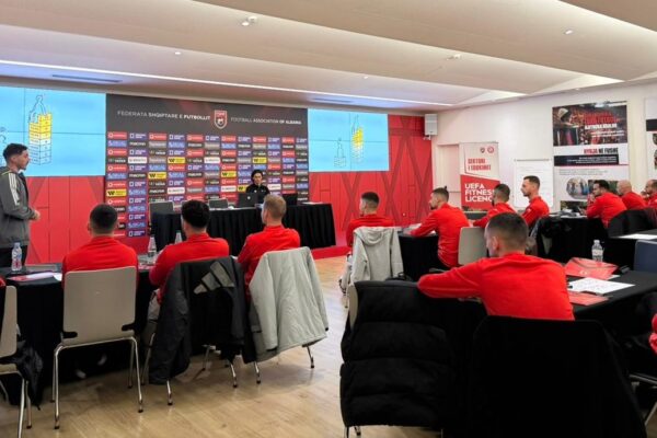 FSHF forcon sektorin e performancës me edicionin e 2-t të kursit për licencën UEFA B Fitness Coach