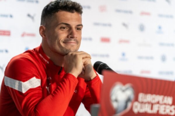 Nga vuajtjet te suksesi – Granit Xhaka vjen me një rrëfim rrëqethës që nuk duhet humbu