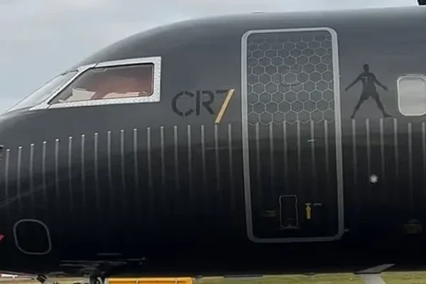 A u arratis Ronaldo nga Arabia Saudite? Aeroplani i portugezit u ngrit pas përshkallëzimit të konfliktit