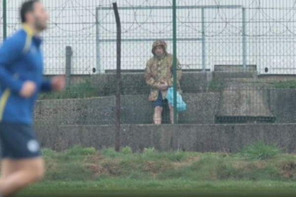 Play Off-i i Botërorit/ Një “spiun” italian në stërvitjen e Bosnjës