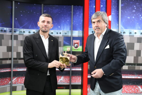 Muaj perfekt, Kërnaja shpallet trajneri më i mirë i shkurtit: Rezultat i sakrificës së skuadrës