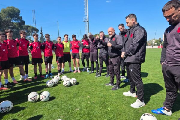 Euro U-19/ Kombëtarja mbyll përgatitjet, gati për ndeshjen ndaj Luksemburgut