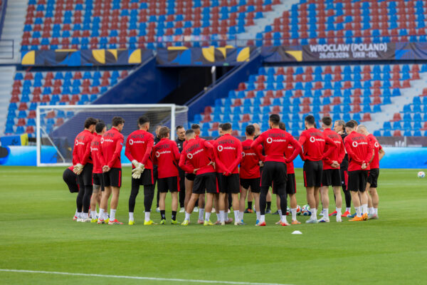 Shqipëria përballet sonte me Ukrainën