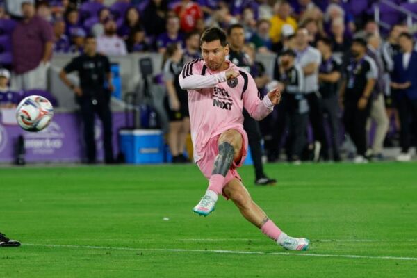 Lionel Messi realizon një dopietë në fitoren me përmbysje të Inter Miami