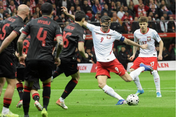 Shqipëria mundet në Poloni, “ligji i pashkruar” i futbollit dënon kuqezinjtë në Varshavë