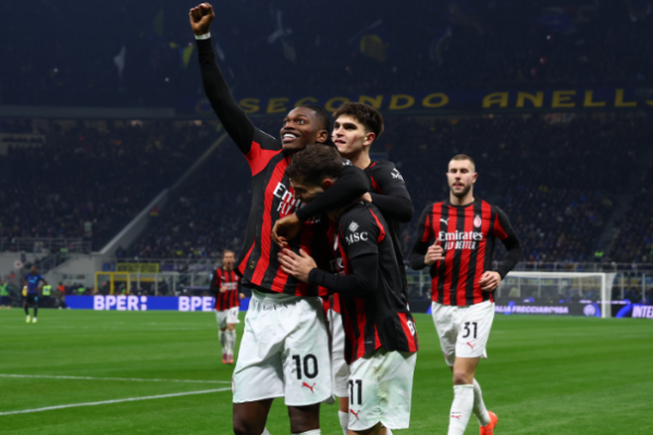 Një tjetër derbi i fituar nga Rosonerët, Milan ia rrëmben Interit objektivin e merkatos