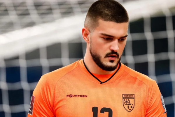 Te Sassuolo vlerësojnë portierin e Kosovës, Aro Muric