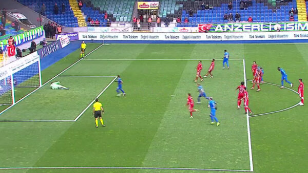 Futbollisti i Kombëtares nuk fal para portierit, Qazim Laçi rikthehet te goli në Turqi (Video)