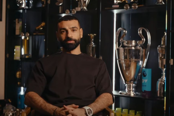 Salah zyrtarizon largimin nga Liverpuli, me një video prekëse