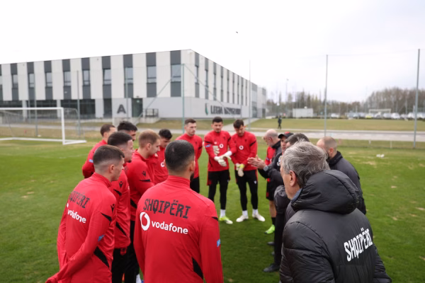 Shqipëria stërvitet në Varshavë për Ukrainën