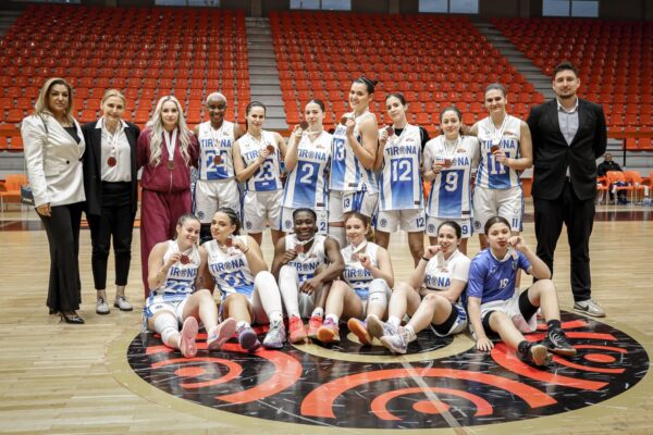 Liga Unike, Tirana mposht Flamurtarin në “finalen e vogël”