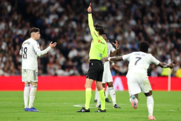 Merret vendimi për Valverden, ja sa ndeshje është dënuar pas kartonit të kuq në derbi