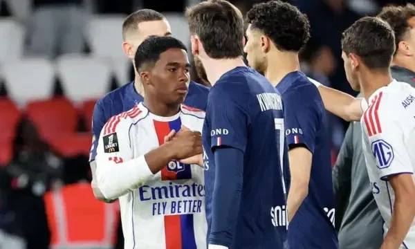 “Bëri diçka që nuk ka lidhje me futbollin”, Hakimi zbulon arsyen e vërtetë pse u inatos me Endrick