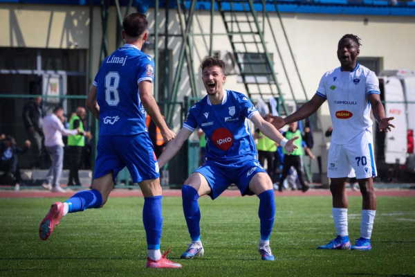 ​Drita mposhtë Ferizajn në Superligë, I afrohet titullit