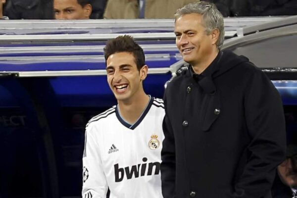 “Kur isha 17 vjeç, Mourinho pa diçka tek unë që askush tjetër nuk e pa. Guxim i madh të lësh në stol Alonso-n. Khedira-n, për një adoleshent…”