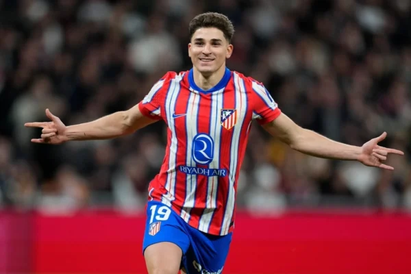 Álvarez trazon merkaton, kërkon largimin nga Atlético, Barcelona në ndjekje të tij