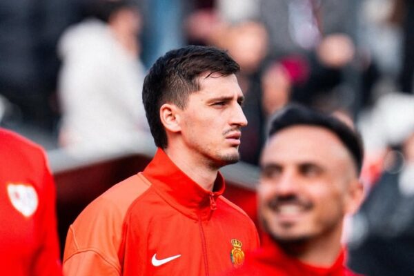 Kumbulla ndyrshon menaxher dhe i bashkohet “Lian Sports Group” të Fali Ramadani-t