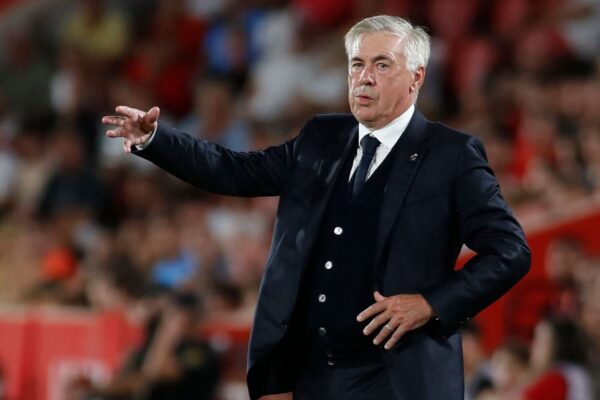 Carlo Ancelotti paralajmëron rënien e futbollit italian: “Serie A ka humbur ritmin dhe identitetin”