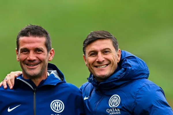 Zanetti e konsideron “vëlla” Chivu: Grupi e ka ndjekur, falë tij fituam titullin