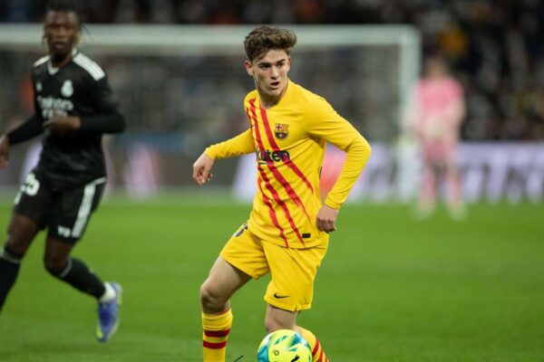 Barcelona gati te sakrifikojë Gavi-n, por mesfushori do të largohet vetëm me një kusht