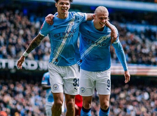 Manchester City shkatërron Liverpoolin 4-0 dhe siguron vendin në gjysmëfinale të FA Cup