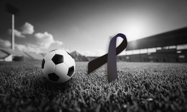 Sporti në zi/ Mbyll sytë përgjithmonë ish-arbitri i njohur shqiptar (Emri+Foto)