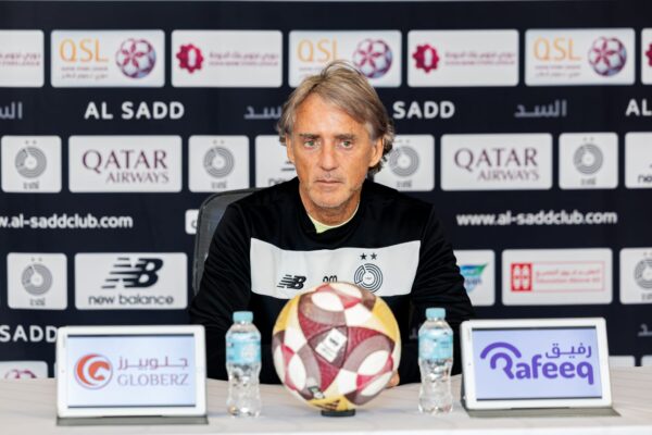 Mancini fitoi kampionatin në Katar me Al Sadd, titulli i 15-të në karrierën e tij