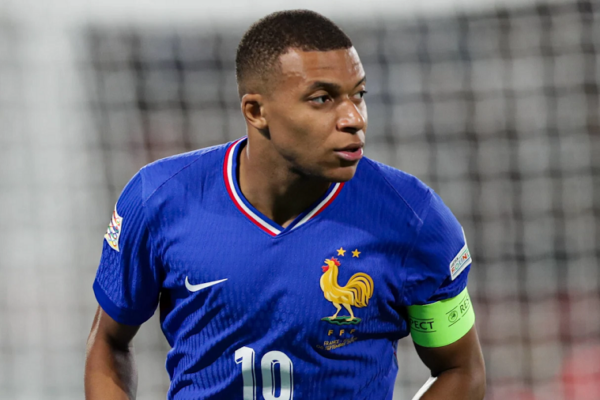 Mbappe: Më thanë “majmun” për një penallti të humbur me kombëtaren dy vite pasi fitova Botërorin