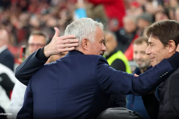 Jose Mourinho informon Real Madridin se është gati për rikthimin…