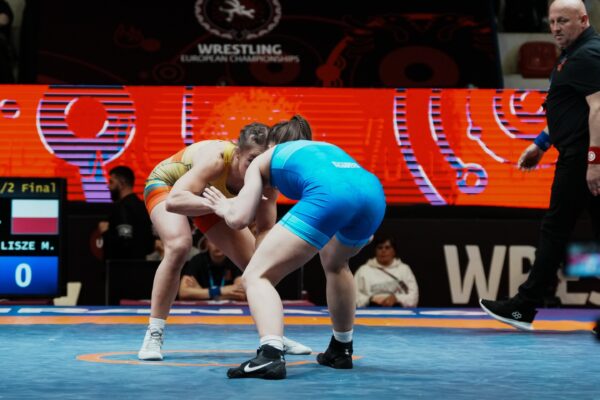 Europiani i Mundjes në RTSH/Ukraina dominon mundjen për vajza