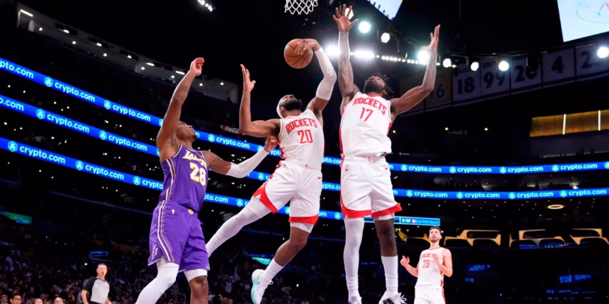 NBA, Lakers pësojnë humbjen e dytë rresht, Rockets afrohen në 2:3 në serinë e Play-Offit