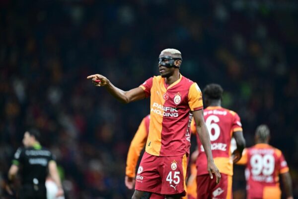 Spalletti ëndërron për Osimhen, problemi është… Napoli