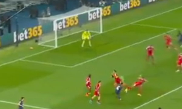 PSG kalon shpejt në epërsi ndaj Liverpoolit, shënon Doue