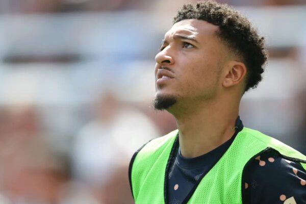Jadon Sancho vendos që tani se ku do të luajë sezonin e ri. Këtë herë dëgjon zemrën…