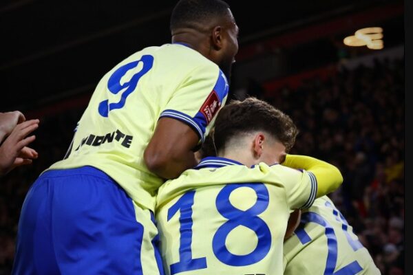 Surpriza e radhës në FA Cup, Southampton eliminon Arsenalin (video)