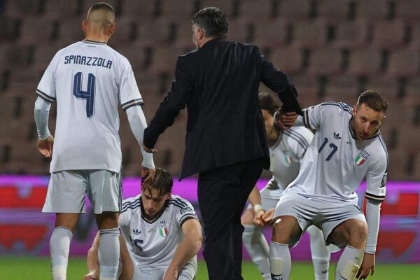 Prapaskena/ Disa lojtarë të Italisë kërkuan 10.000 € premio përpara finales me Bosnje Hercegovinën, Gattuso i bindi për t’u tërhequr  