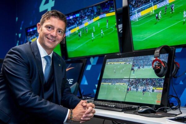 Zgjidhte arbitrat sipas preferencës së Inter-it dhe s’ndiqte protokollin e VAR-it, Rocchi vetëpezullohet nga detyra!