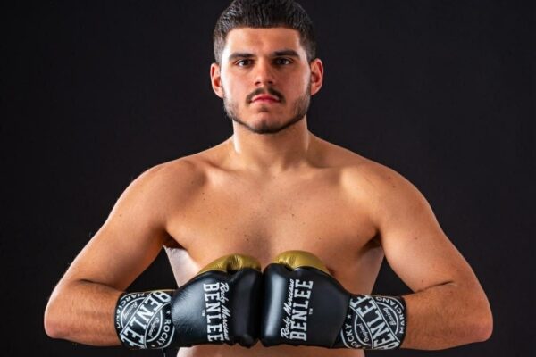 Boksieri i ri i gatshëm për meqin e radhës, më 18 prill pret përkrahjen e shqiptarëve në Mynih