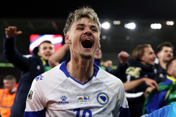 Kerim Alajbegoviç intrigon Igli Taren, Milani e vëzhgoi në Uells yllin boshnjak