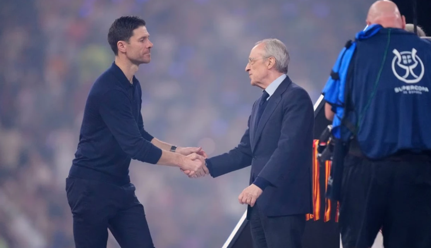 “Çmenduri” te Real Madridi: Gjiganti madrilen i penduar që s’e shkarkoi në dhjetor Xabi Alonson