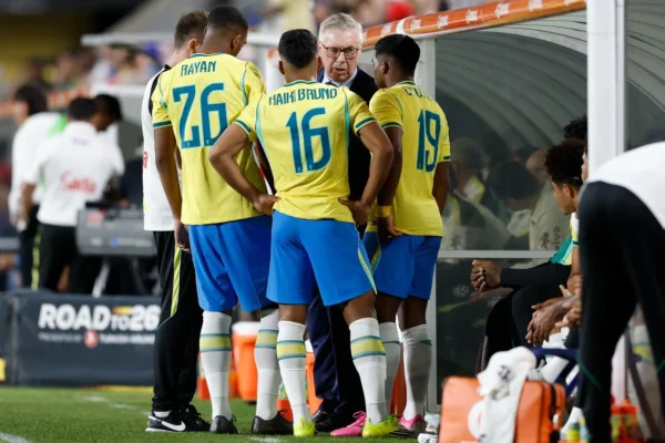 Ancelotti pas fitores: Jam i lumtur, i motivuar dhe i qetë, të rinjtë e justifikuan pjesëmarrjen