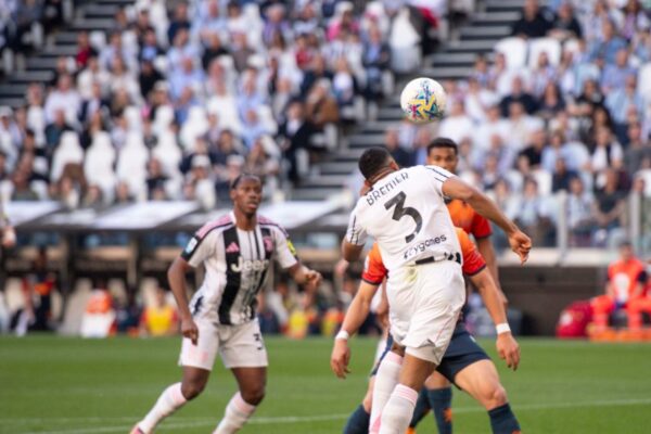Juventus nuk e diskuton Genoa-n, e mbyll në avantazh të dyfishtë pjesën e parë (video)