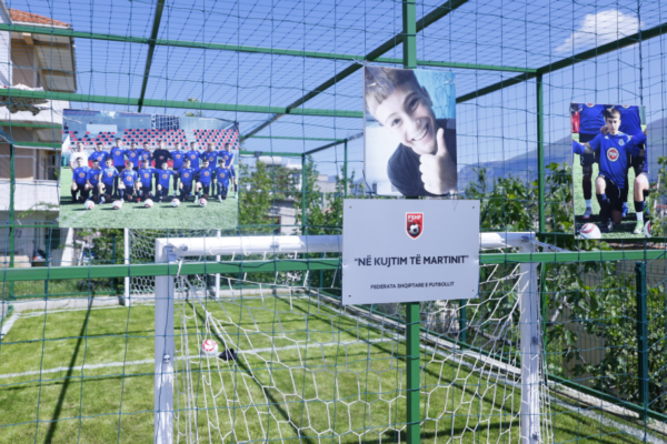 FSHF nderon kujtimin e Martin Canit me një mini-fushë për komunitetin dhe të rinjtë