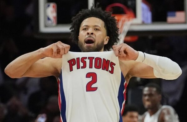 Play-off NBA/ OKC fiton ndeshjen e dytë me Phoenix, Detroit barazon serinë me Orlando-n falë një fitoreje historike